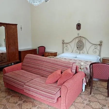 Casa Vacanze Il Comandante Piedimonte Etneo